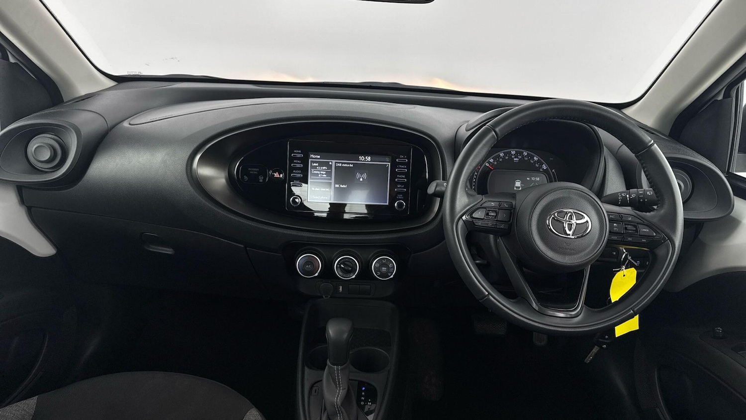 Used Toyota Aygo X 2022 for sale - 77290831: Photo 7