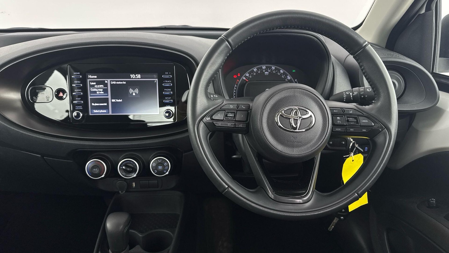 Used Toyota Aygo X 2022 for sale - 77290831: Photo 8