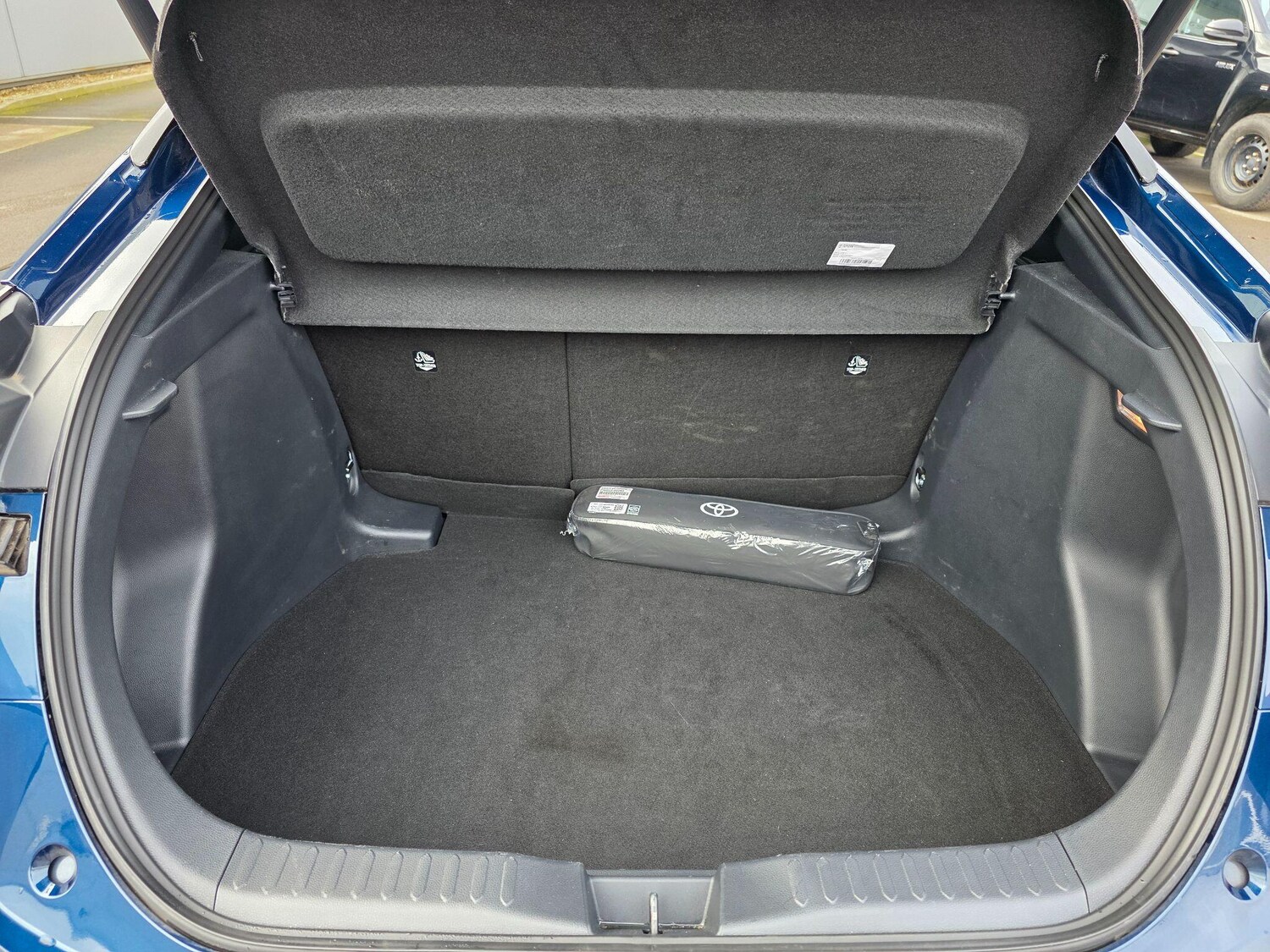 Used Toyota C-HR 2025 for sale - 77710427: Photo 16