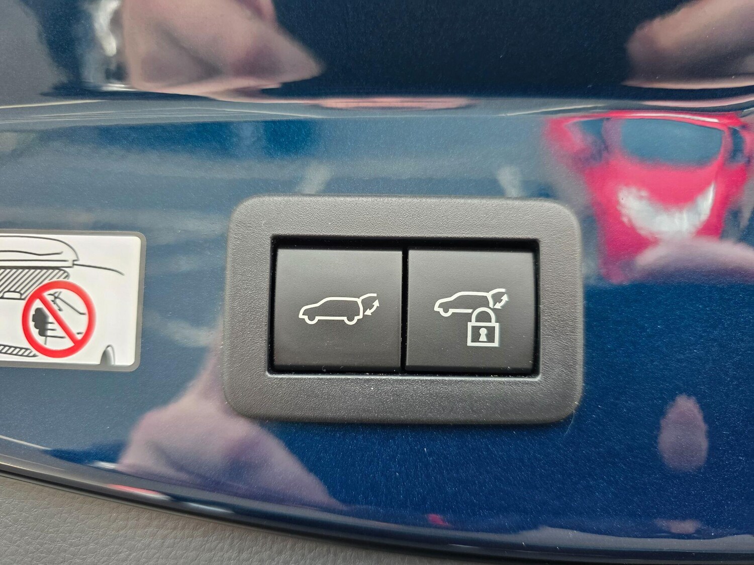 Used Toyota C-HR 2025 for sale - 77710427: Photo 25