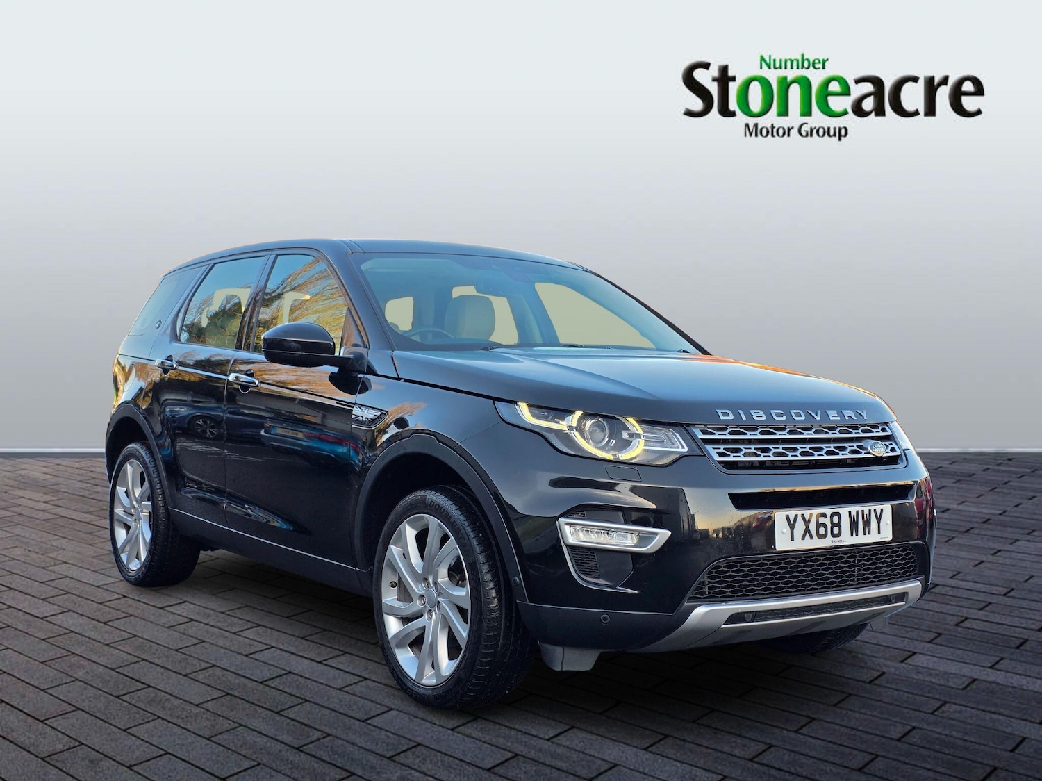Used Land Rover Discovery Sport for sale - 76936585: Photo 1