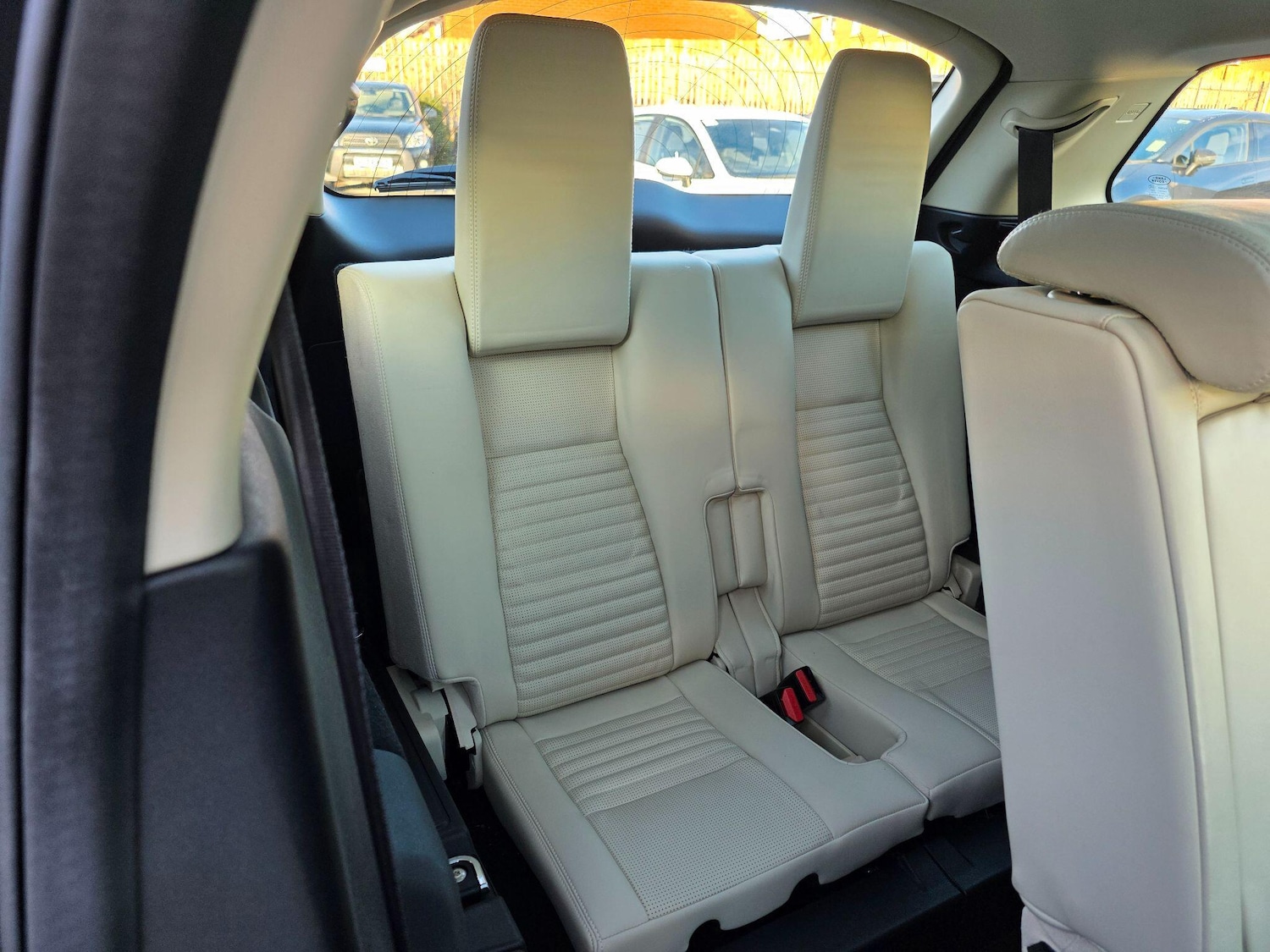 Used Land Rover Discovery Sport for sale - 76936585: Photo 15