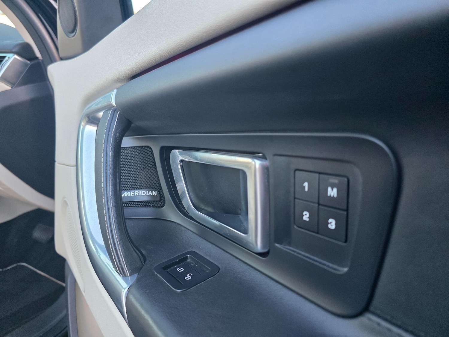 Used Land Rover Discovery Sport for sale - 76936585: Photo 26