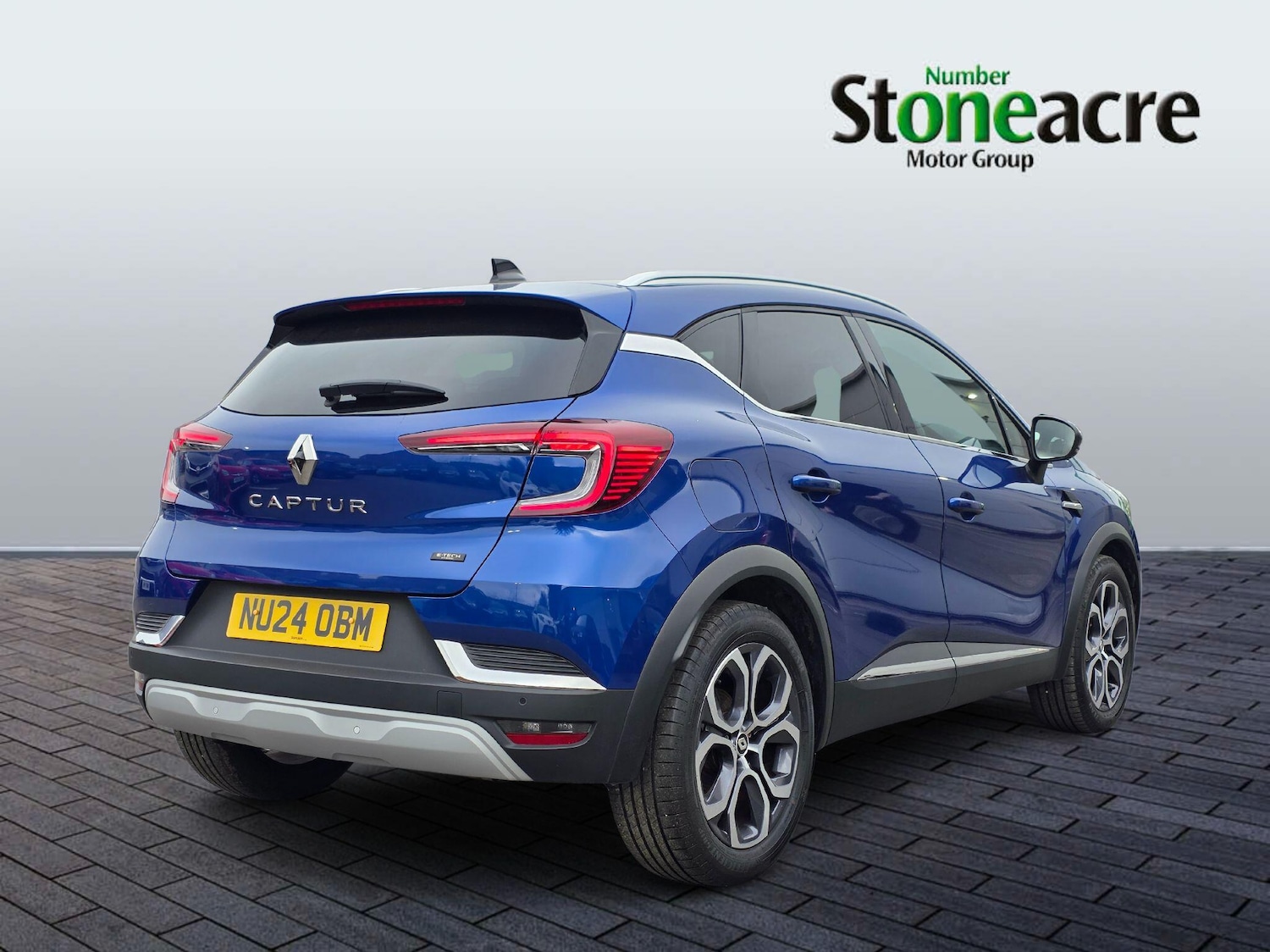 Used Renault Captur 2024 for sale - 78034083: Photo 2