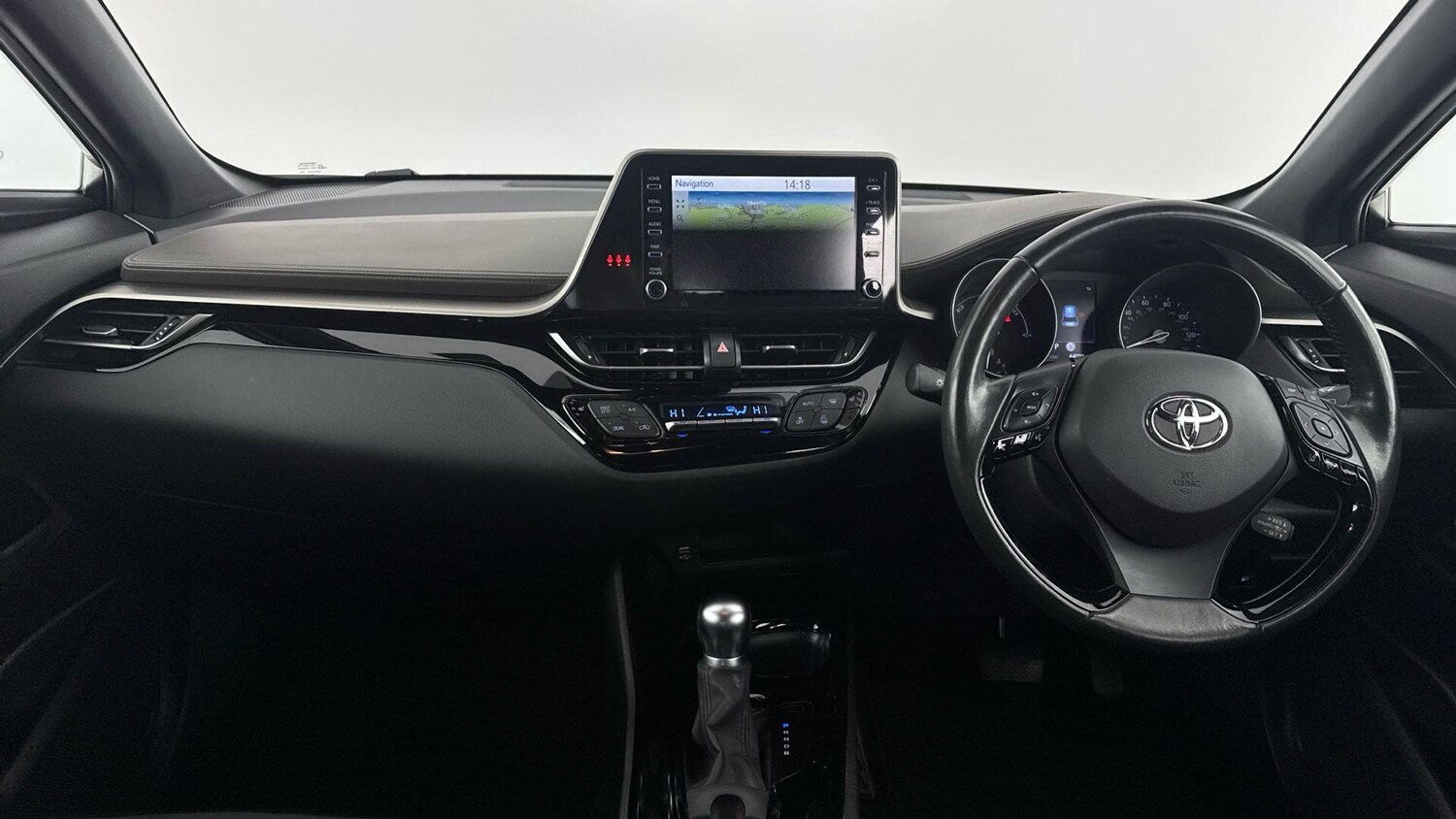 Used Toyota C-HR for sale - 77671082: Photo 7