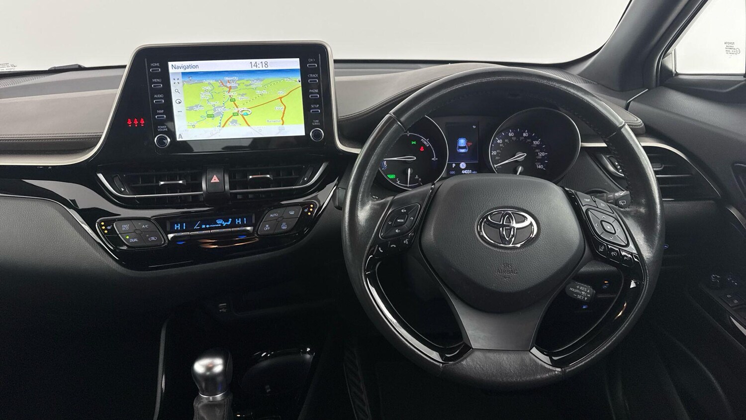 Used Toyota C-HR for sale - 77671082: Photo 8