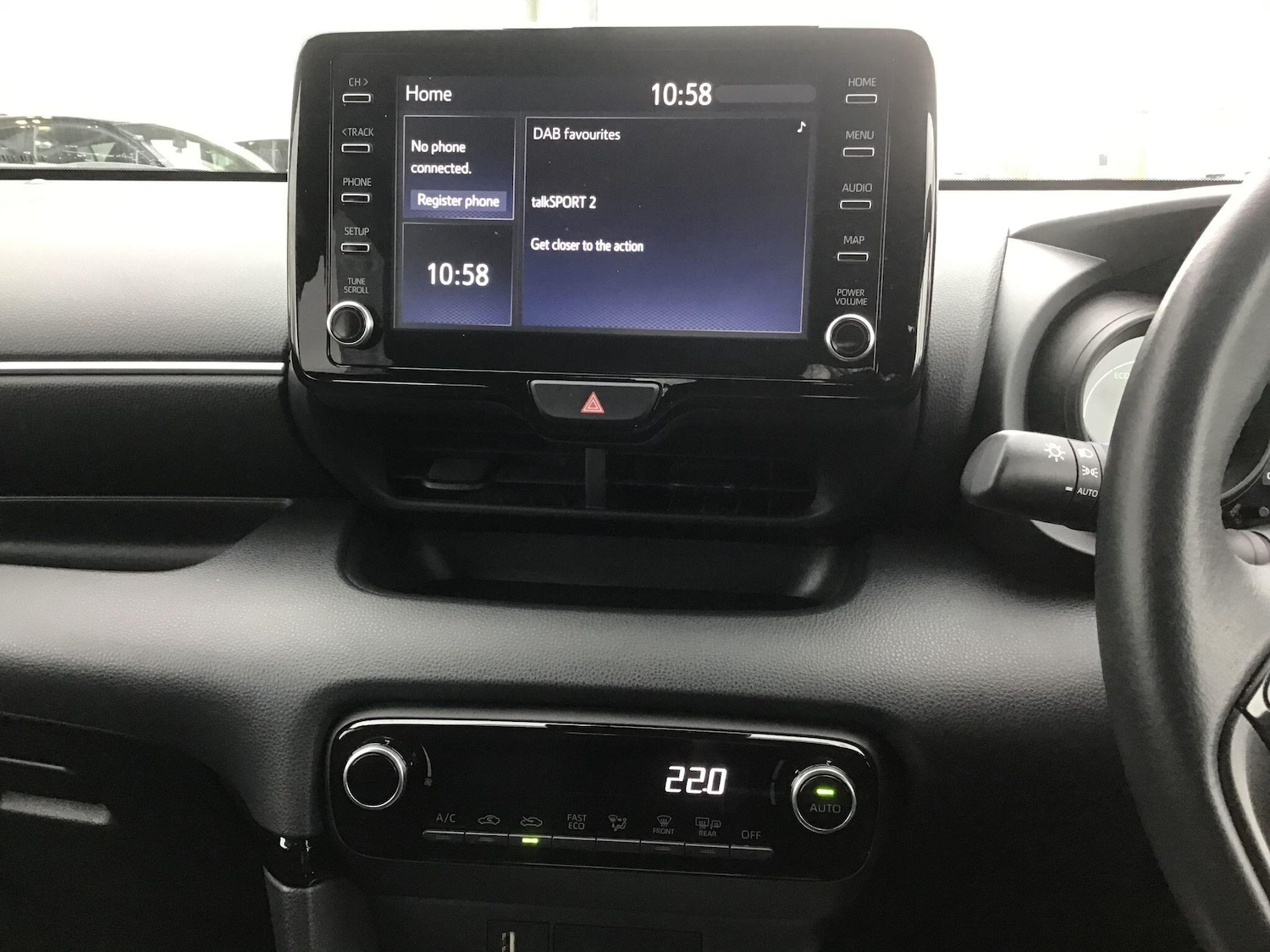 Used Toyota Yaris for sale - 77658012: Photo 8