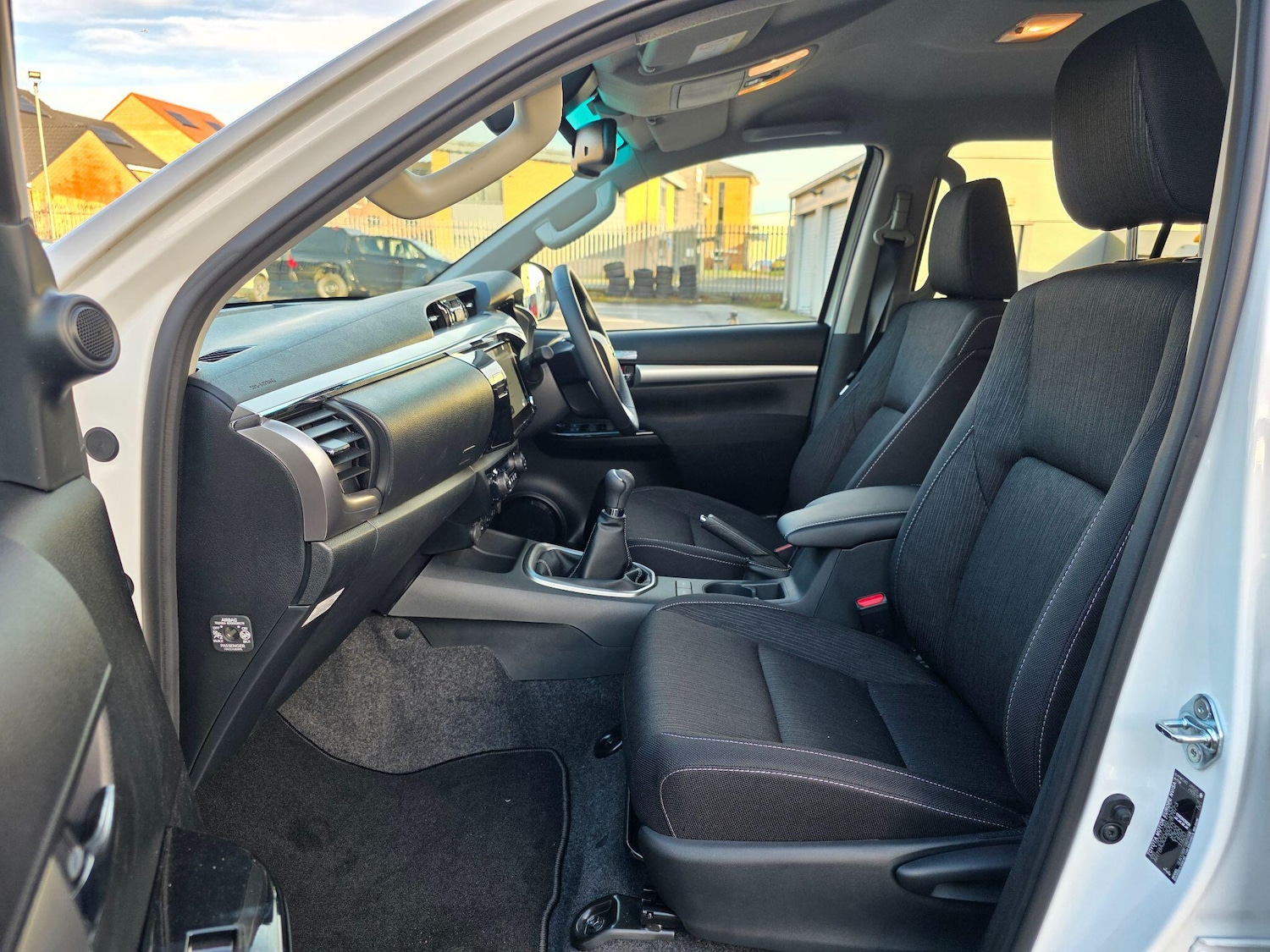 Used Toyota Hilux 2025 for sale - 76936134: Photo 12