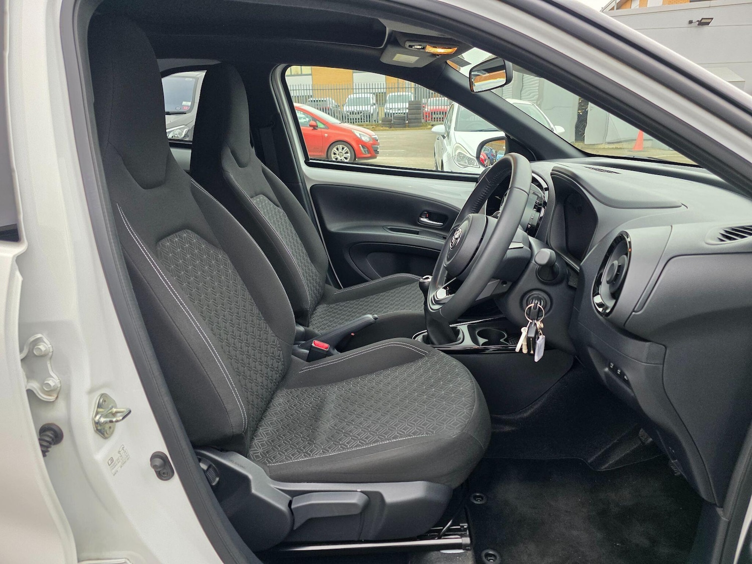 Used Toyota Aygo X 2023 for sale - 78034223: Photo 13