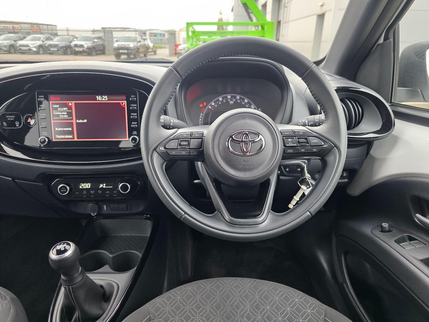 Used Toyota Aygo X 2023 for sale - 78034223: Photo 8