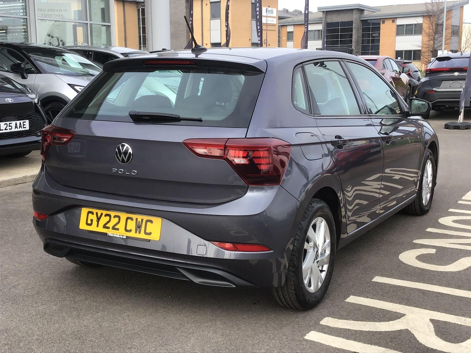 Used Volkswagen Polo 2022 for sale - 77978412: Photo 2