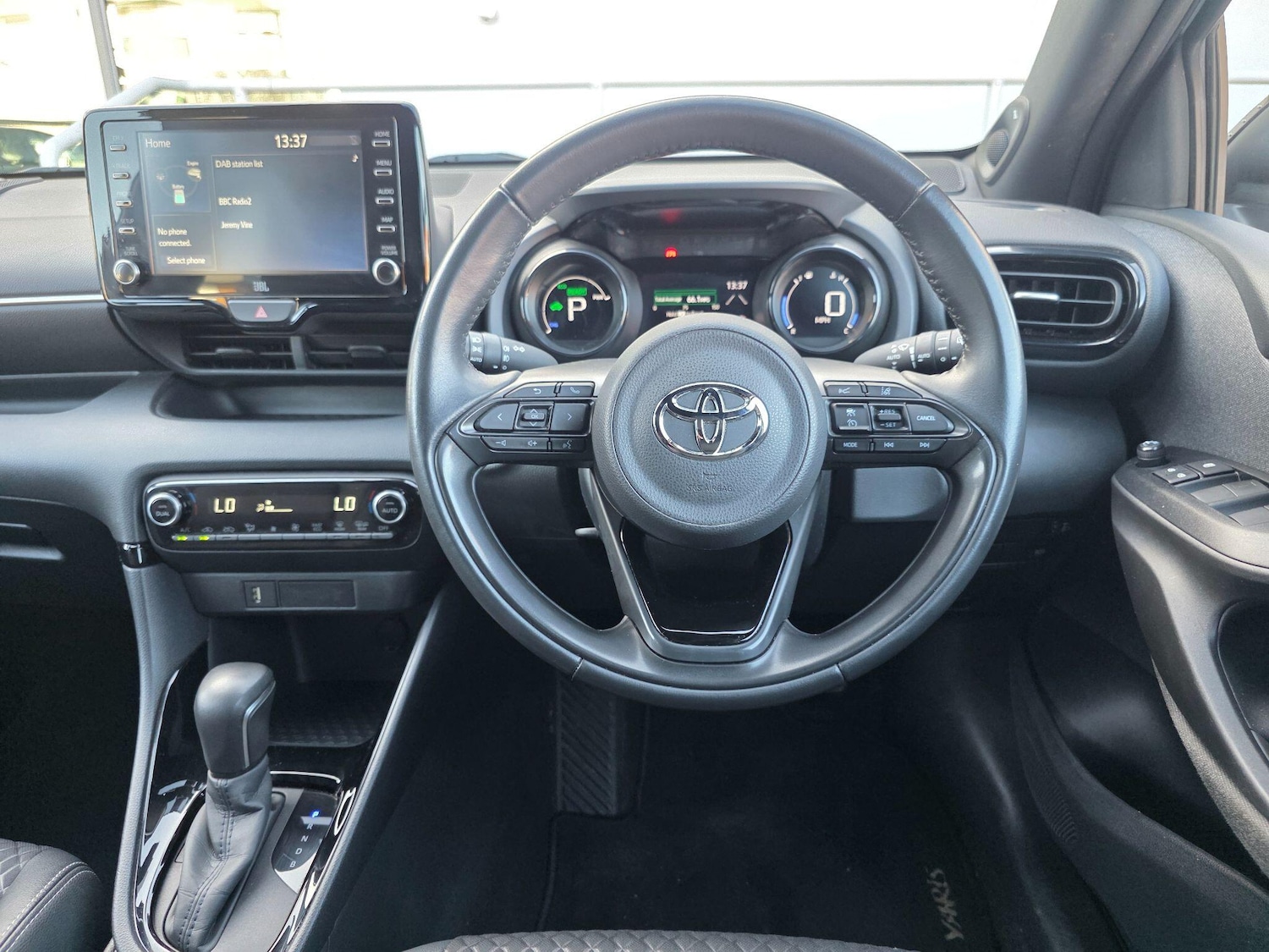 Used Toyota Yaris for sale - 77807680: Photo 8