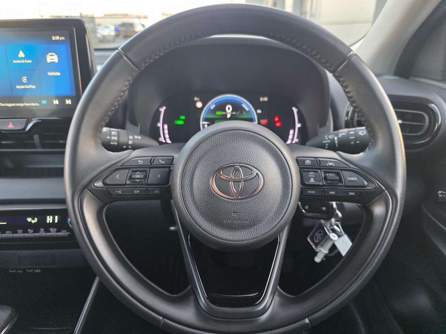 Used Toyota Yaris 2024 for sale - 77376329: Photo 10