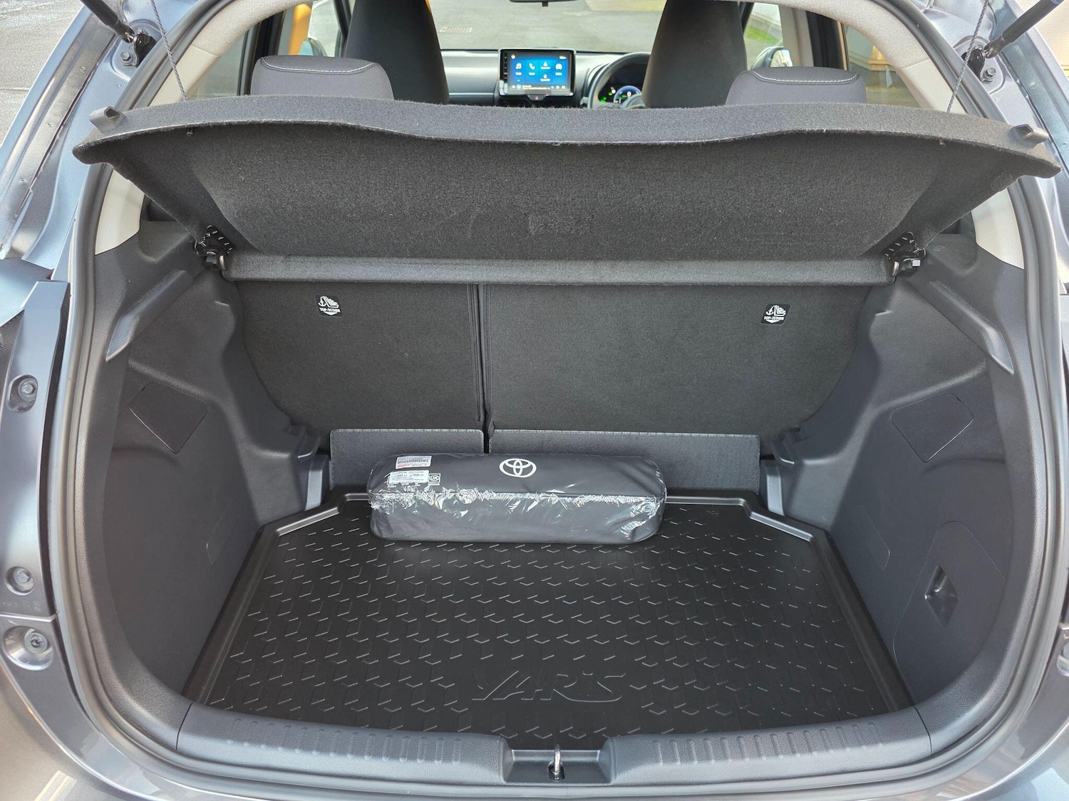 Used Toyota Yaris 2024 for sale - 77376329: Photo 16