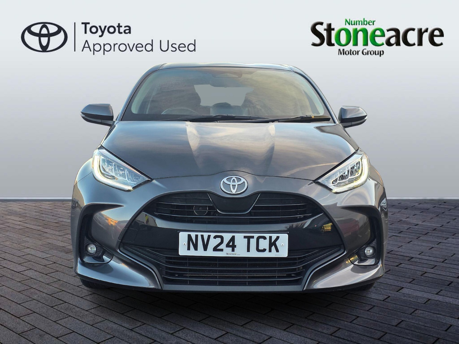 Used Toyota Yaris 2024 for sale - 77376329: Photo 17