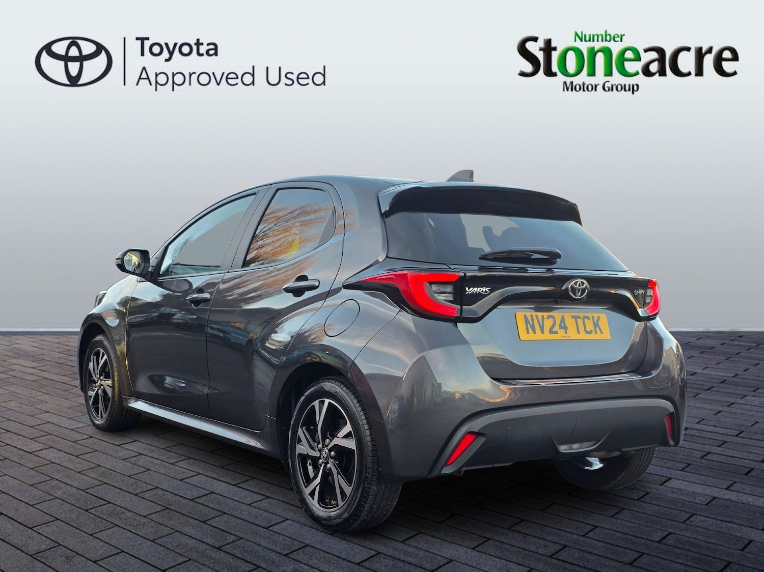 Used Toyota Yaris 2024 for sale - 77376329: Photo 6