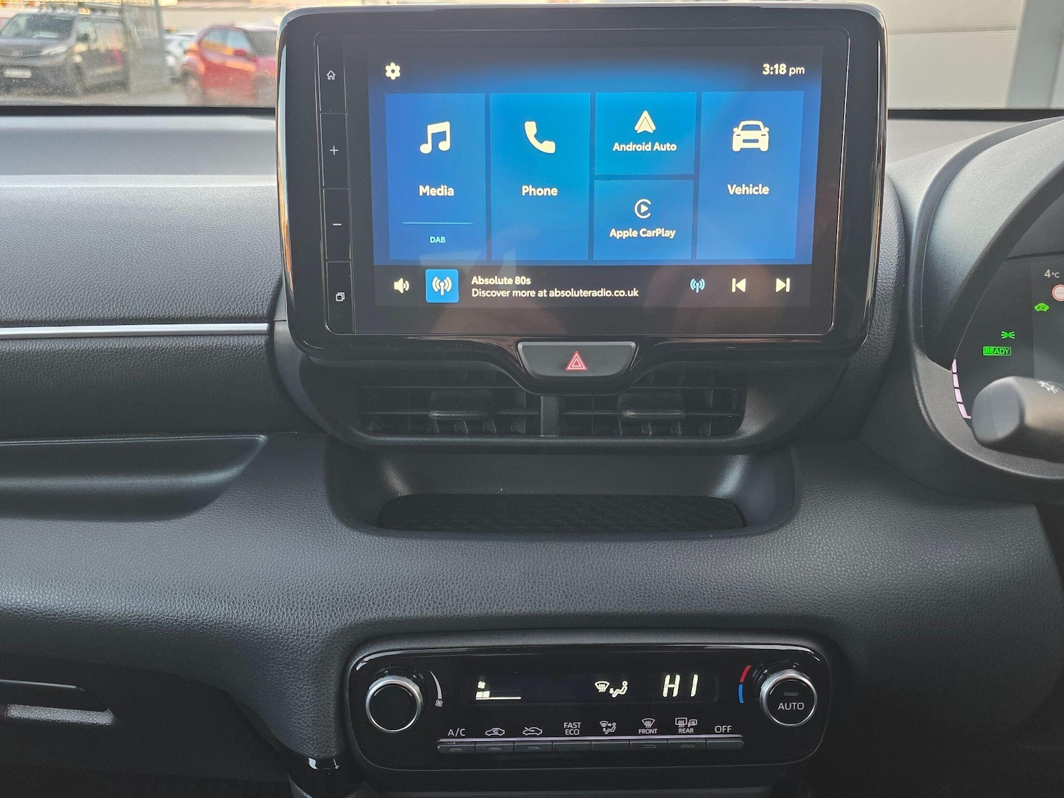 Used Toyota Yaris 2024 for sale - 77376329: Photo 9