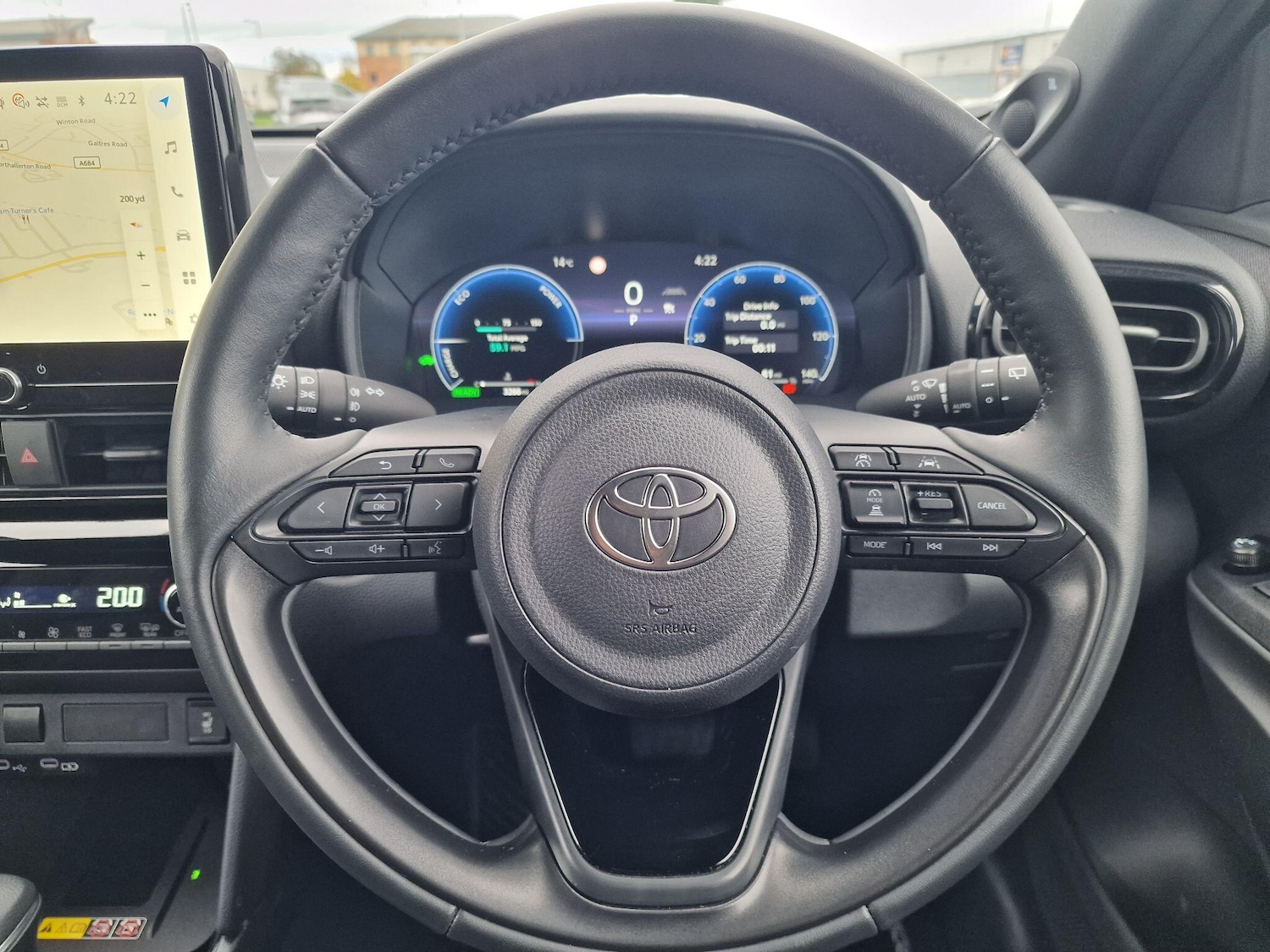 Used Toyota Yaris Cross 2025 for sale - 76388901: Photo 10