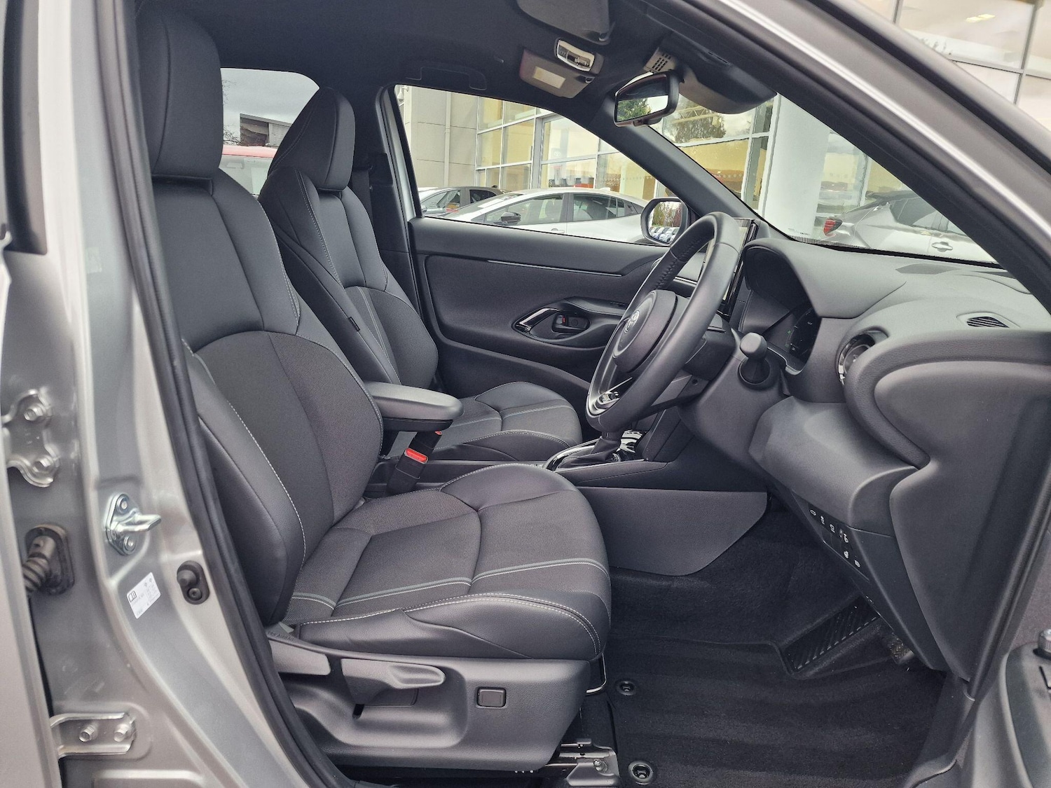 Used Toyota Yaris Cross 2025 for sale - 76388901: Photo 13