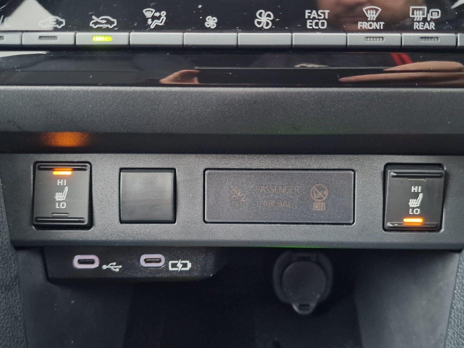 Used Toyota Yaris Cross 2025 for sale - 76388901: Photo 24