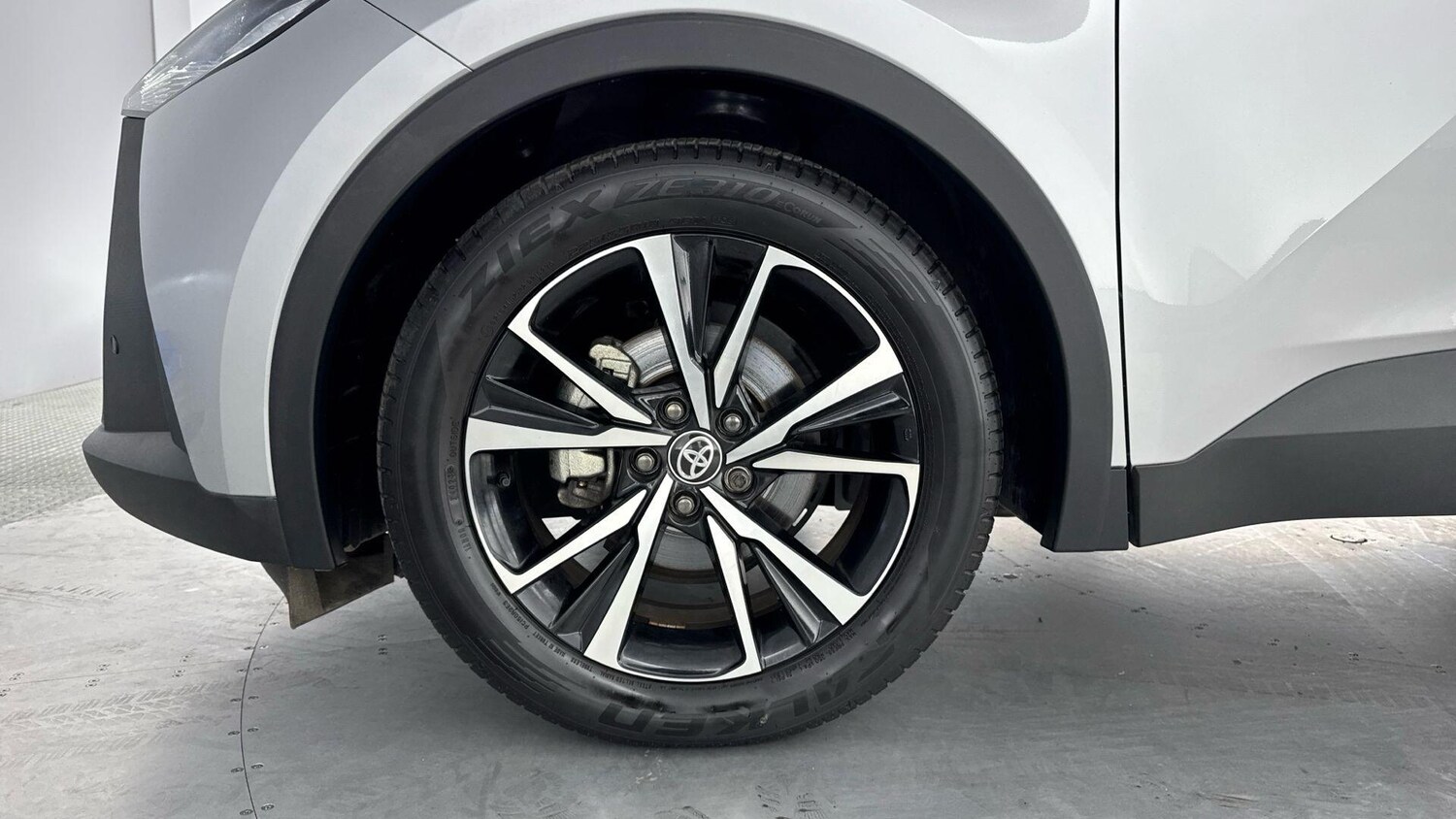 Used Toyota C-HR for sale - 77704791: Photo 20