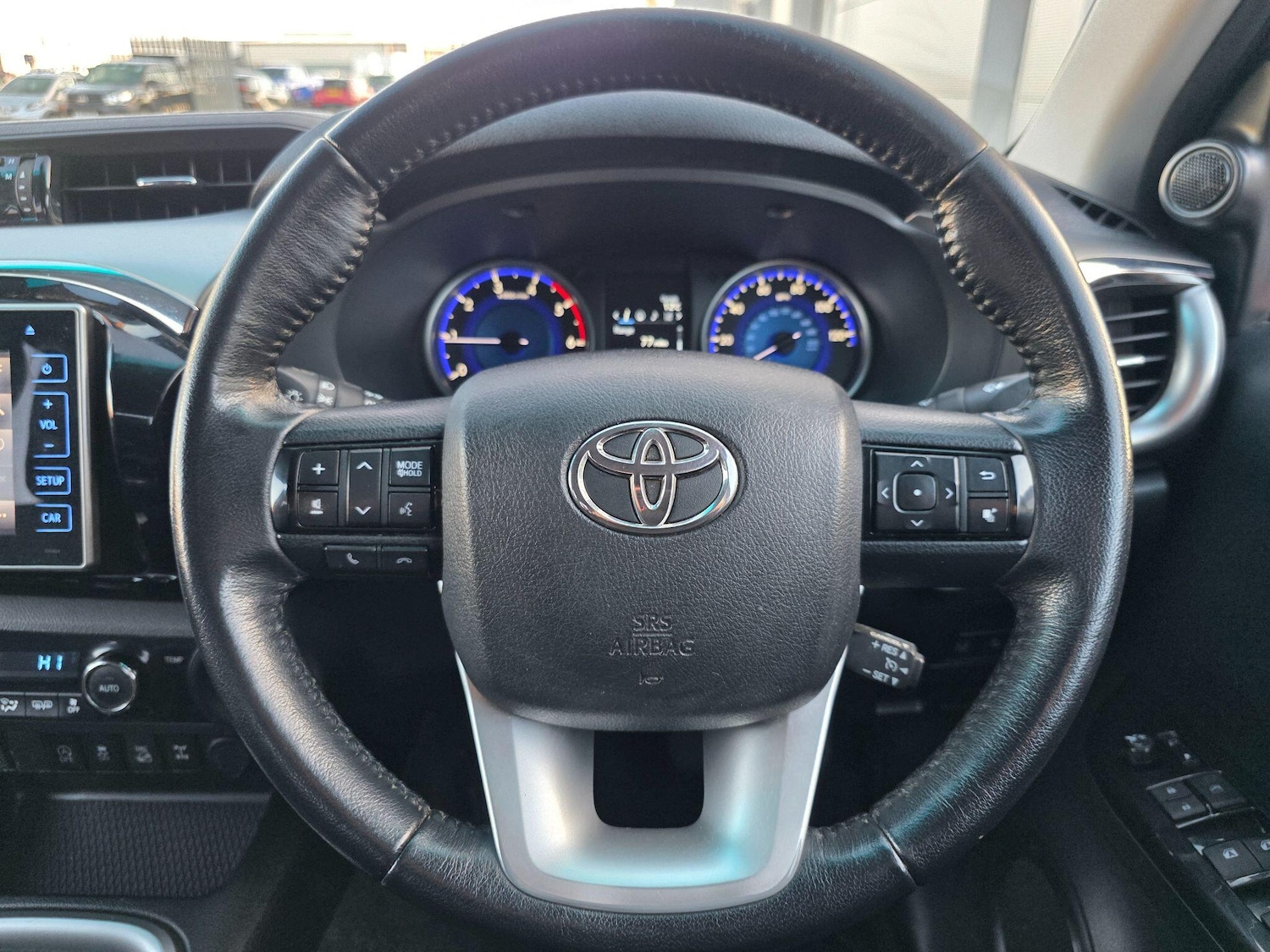 Used Toyota Hilux 2017 for sale - 76865836: Photo 10