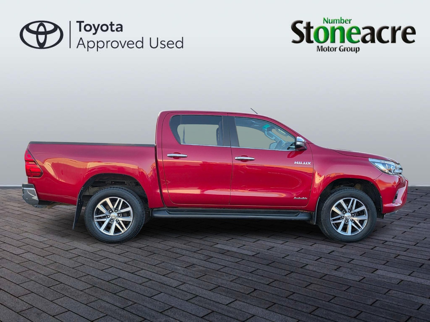 Used Toyota Hilux 2017 for sale - 76865836: Photo 18