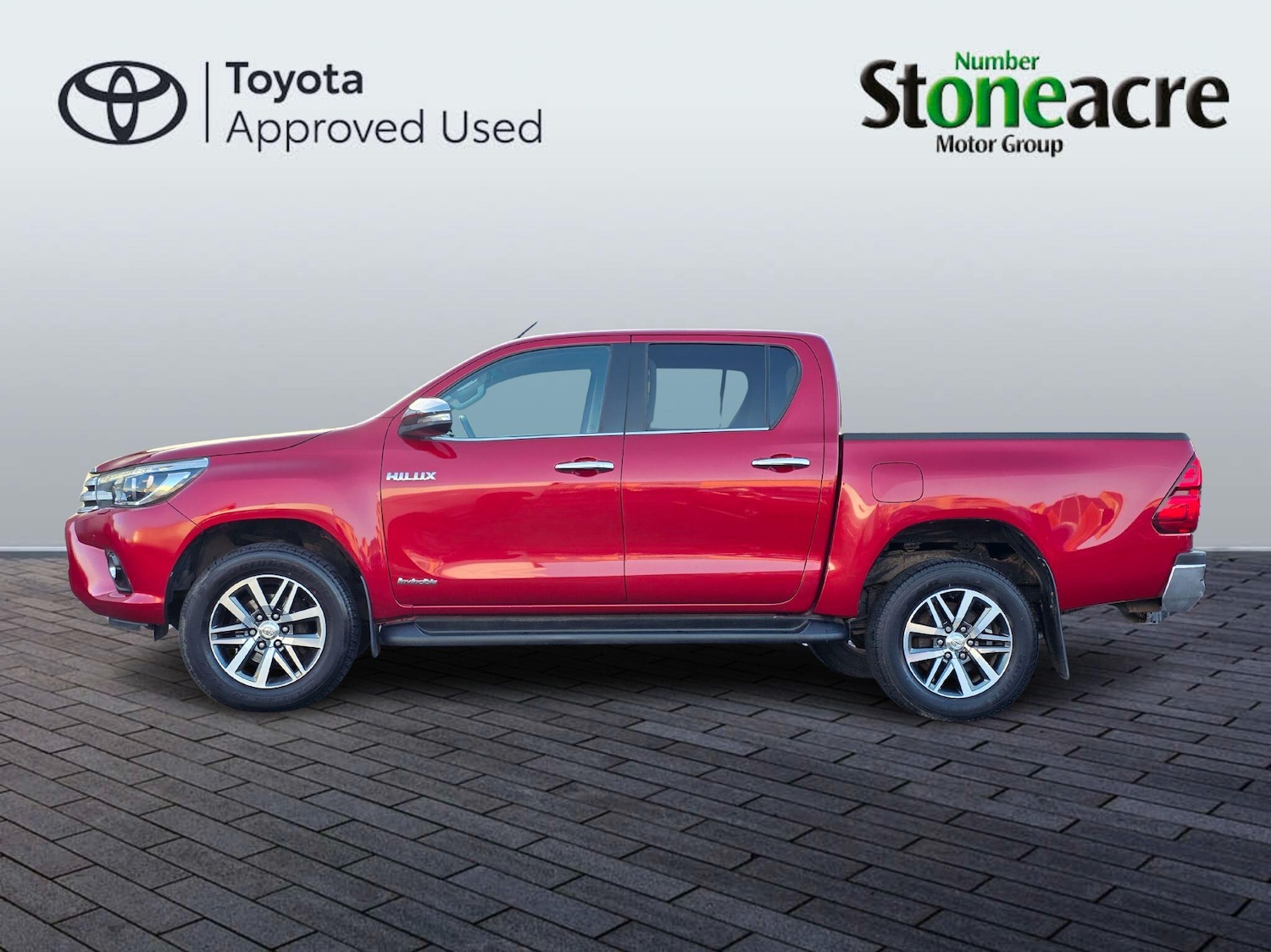 Used Toyota Hilux 2017 for sale - 76865836: Photo 19