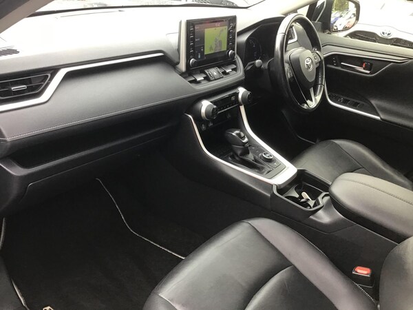 Used Toyota RAV4 2019 for sale - 76059551: Photo 11