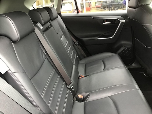 Used Toyota RAV4 2019 for sale - 76059551: Photo 14