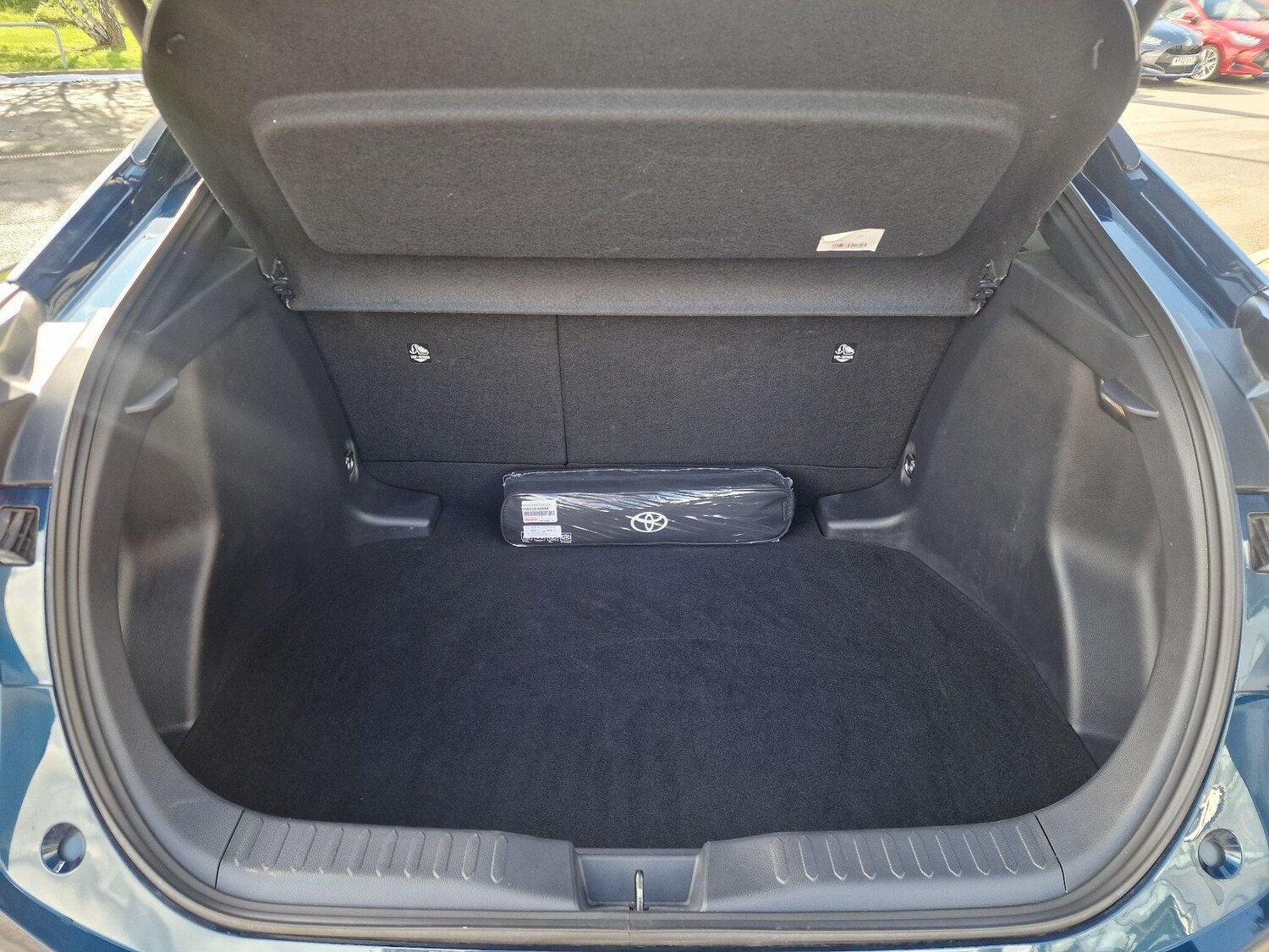 Used Toyota C-HR 2024 for sale - 76059212: Photo 16