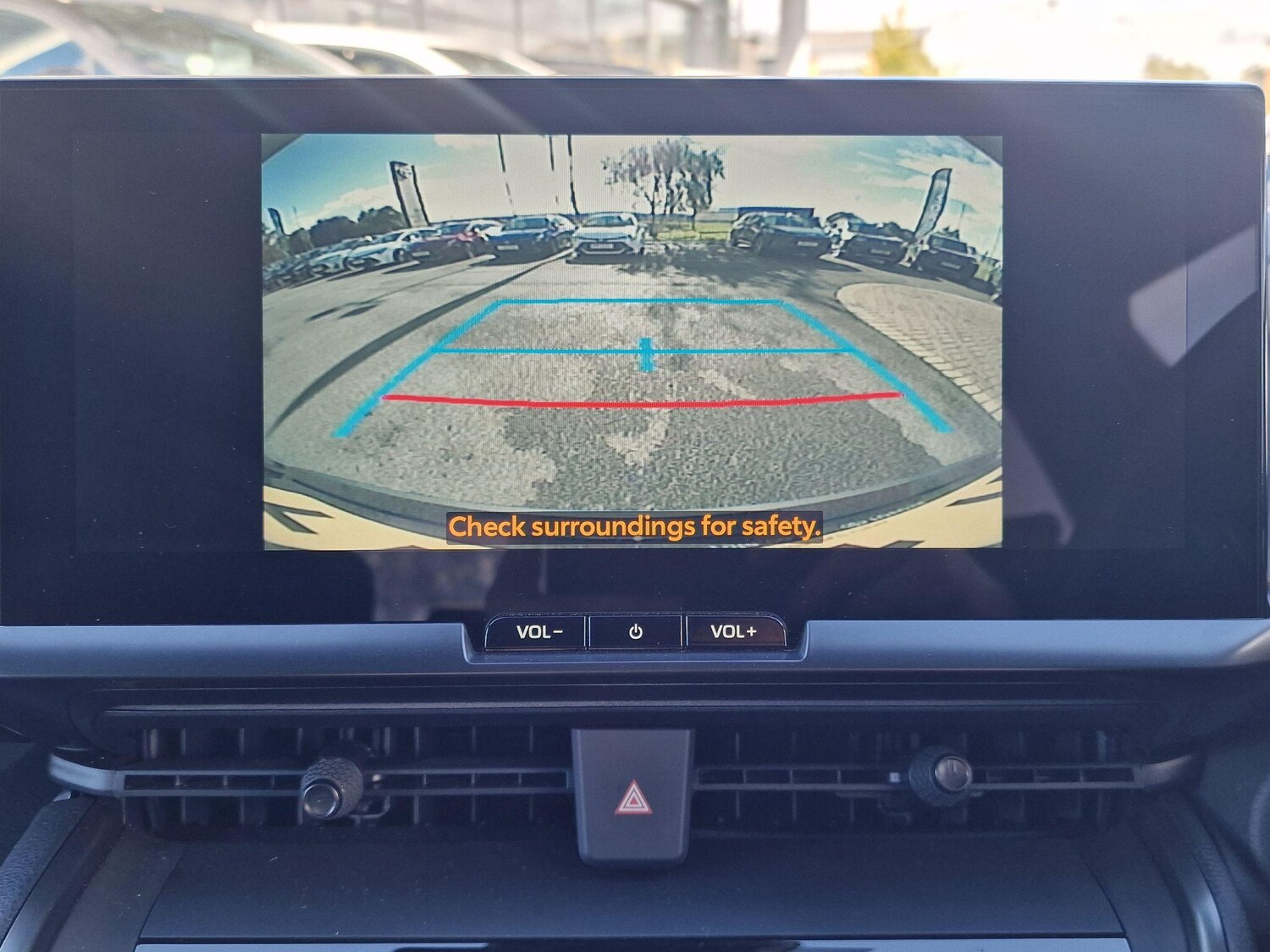 Used Toyota C-HR 2024 for sale - 76059212: Photo 22