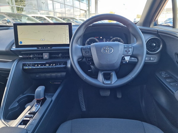 Used Toyota C-HR 2024 for sale - 76059212: Photo 8