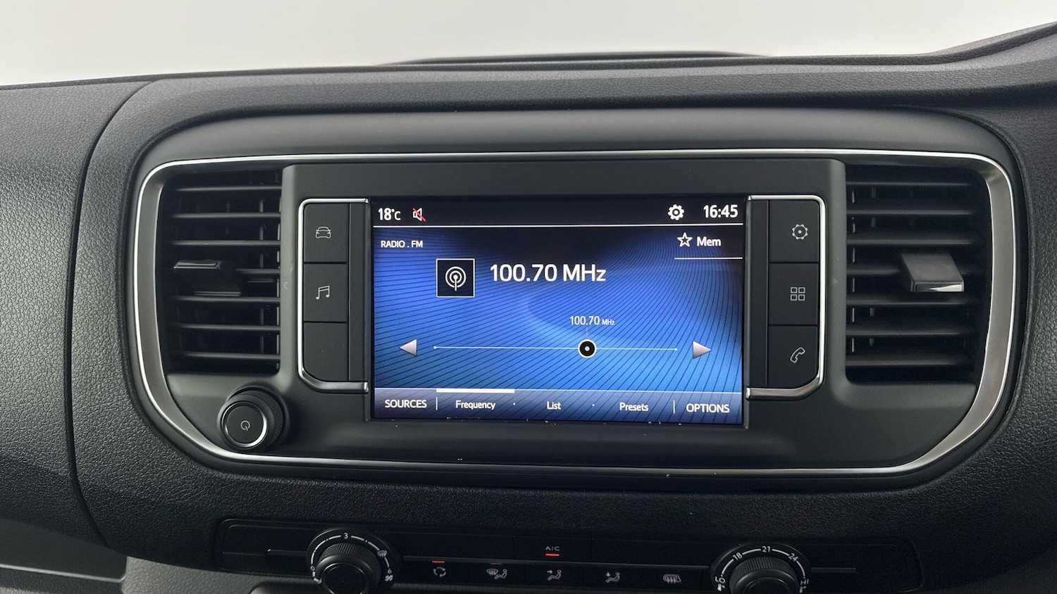 Used Toyota ProAce 2025 for sale - 77479493: Photo 9