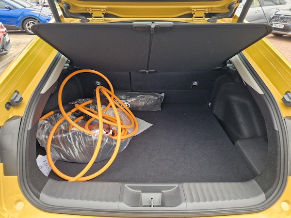 Used Toyota Prius 2025 for sale - 75448704: Photo 16