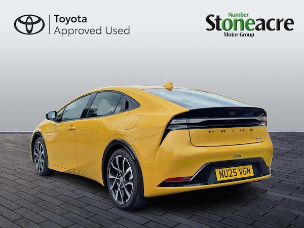 Used Toyota Prius 2025 for sale - 75448704: Photo 6