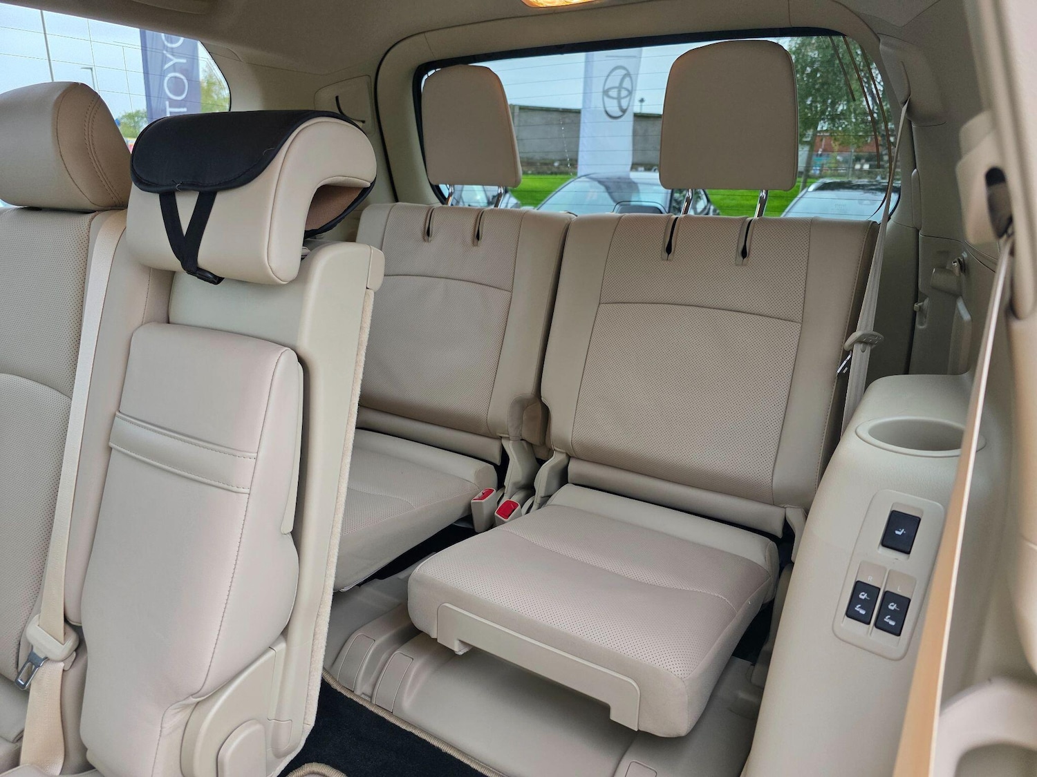 Used Toyota Land Cruiser 2023 for sale - 76433038: Photo 16