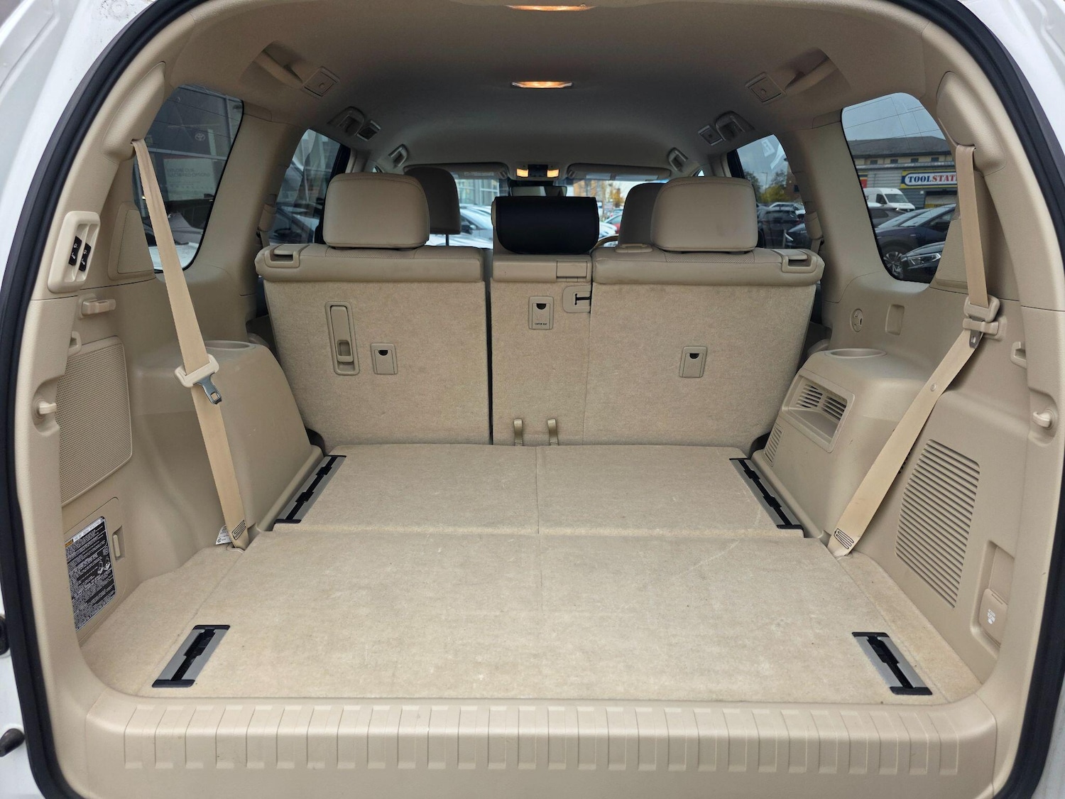 Used Toyota Land Cruiser 2023 for sale - 76433038: Photo 18