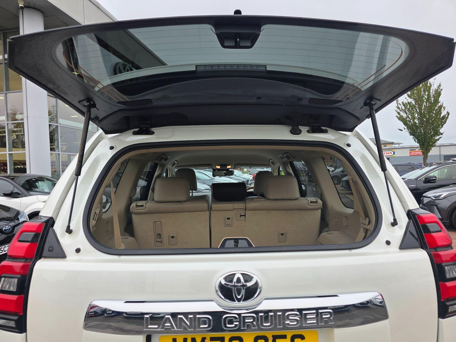 Used Toyota Land Cruiser 2023 for sale - 76433038: Photo 26