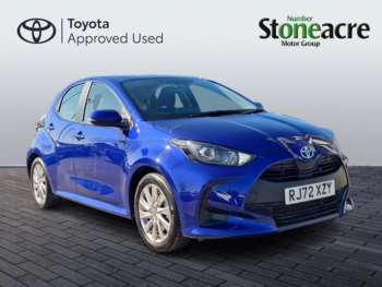 2022 (72) - 1.5 VVT-h Icon Hatchback 5dr Petrol Hybrid E-CVT Euro 6 (s/s) (116 ps)