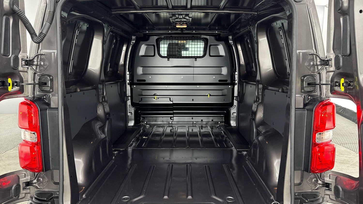 Used Toyota ProAce 2025 for sale - 78034064: Photo 16