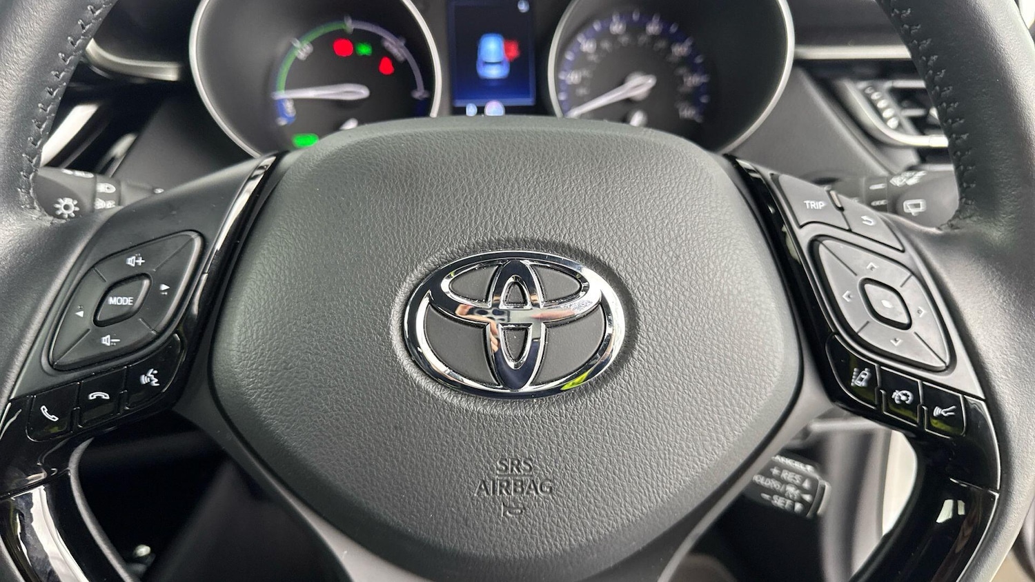 Used Toyota C-HR 2023 for sale - 78184722: Photo 10