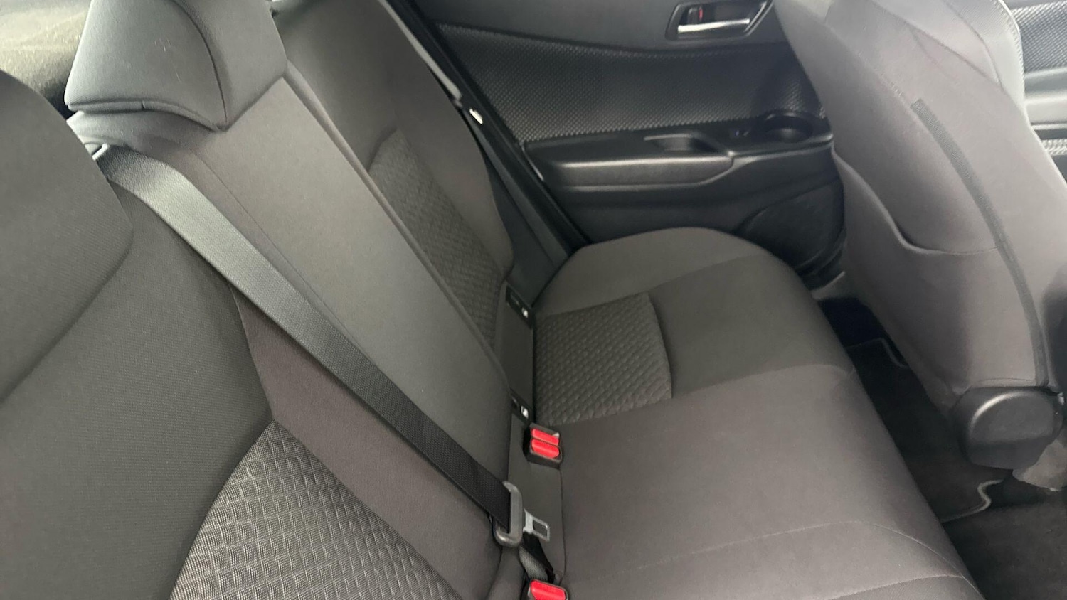 Used Toyota C-HR 2023 for sale - 78184722: Photo 15