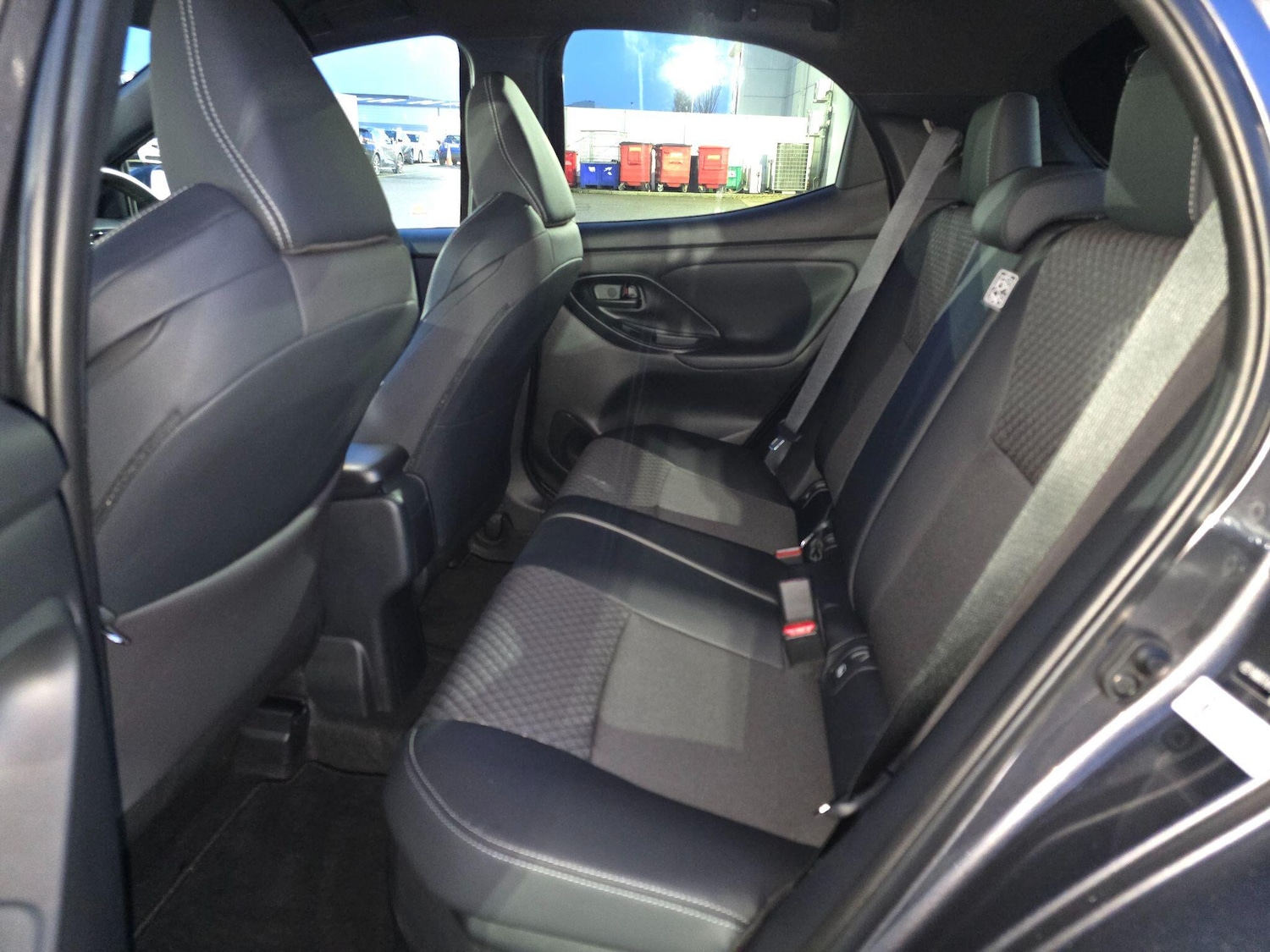 Used Toyota Yaris 2025 for sale - 77109573: Photo 14