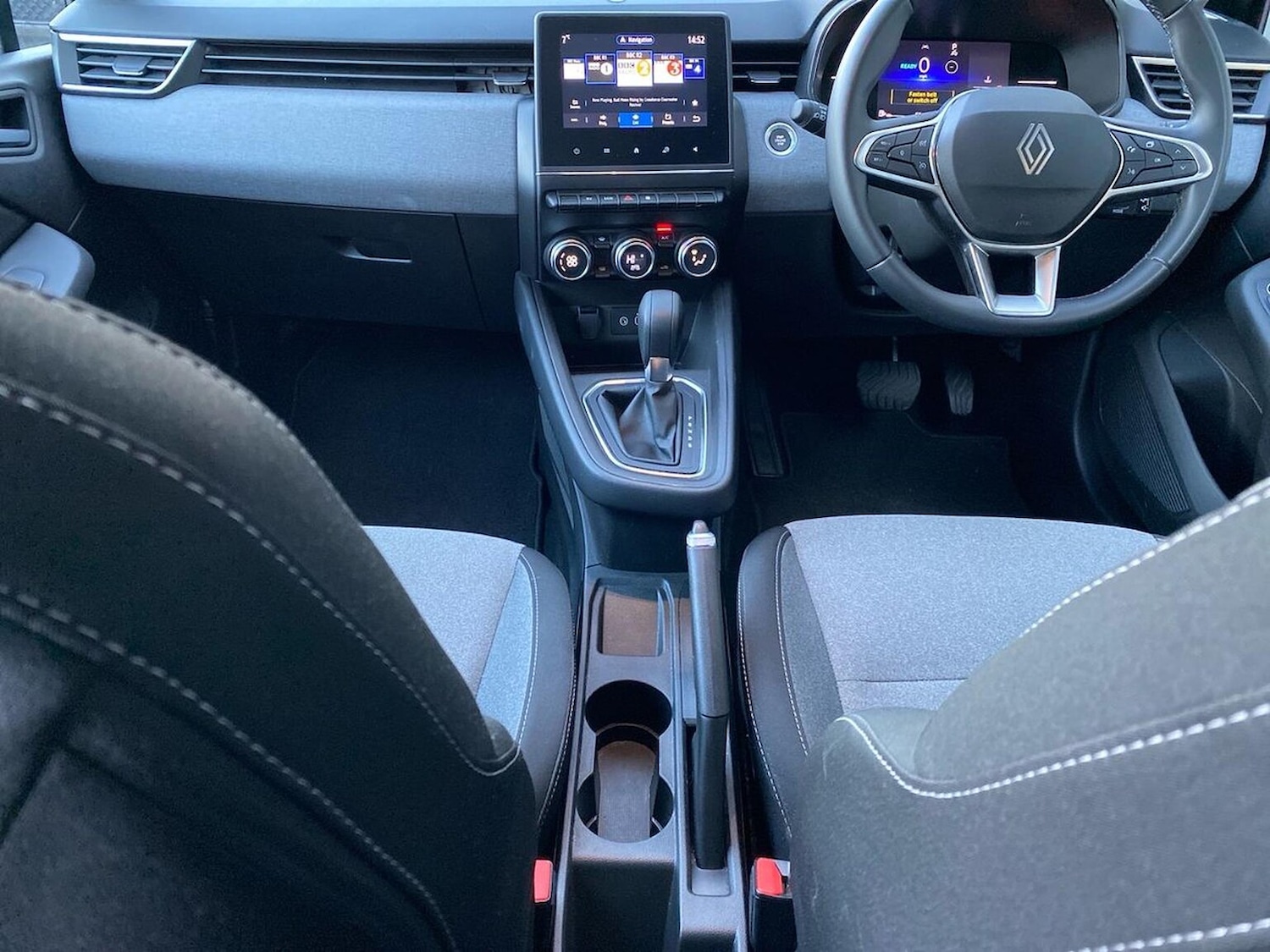 Used Renault Clio 2025 for sale - 76605578: Photo 13