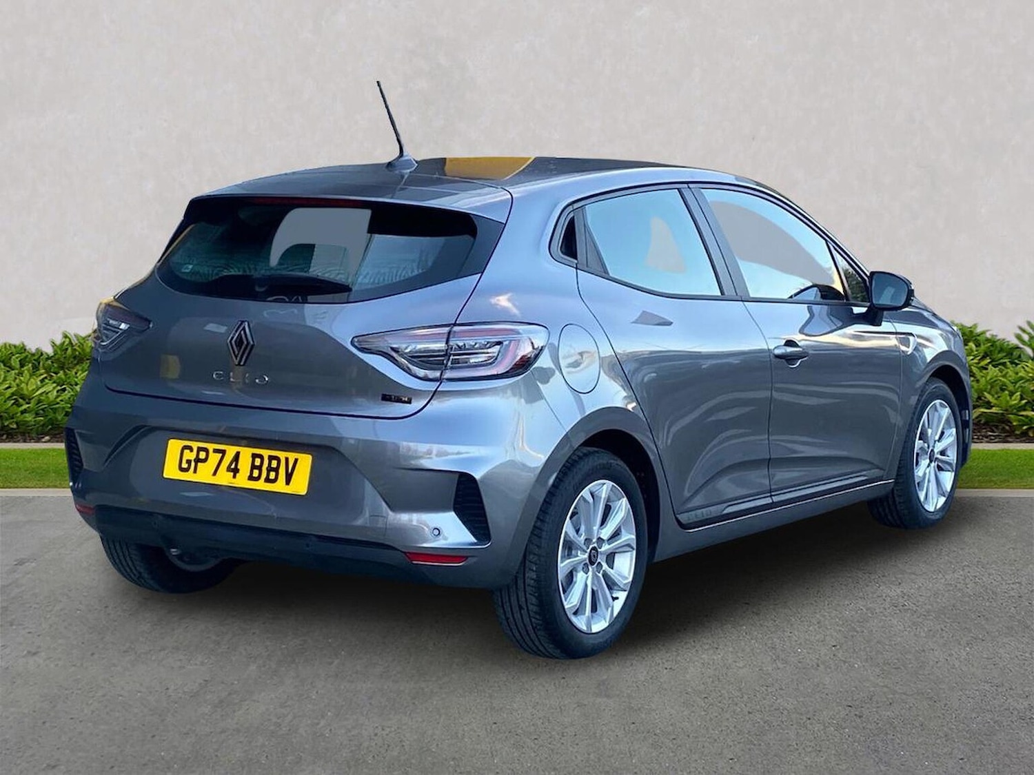 Used Renault Clio 2025 for sale - 76605578: Photo 18