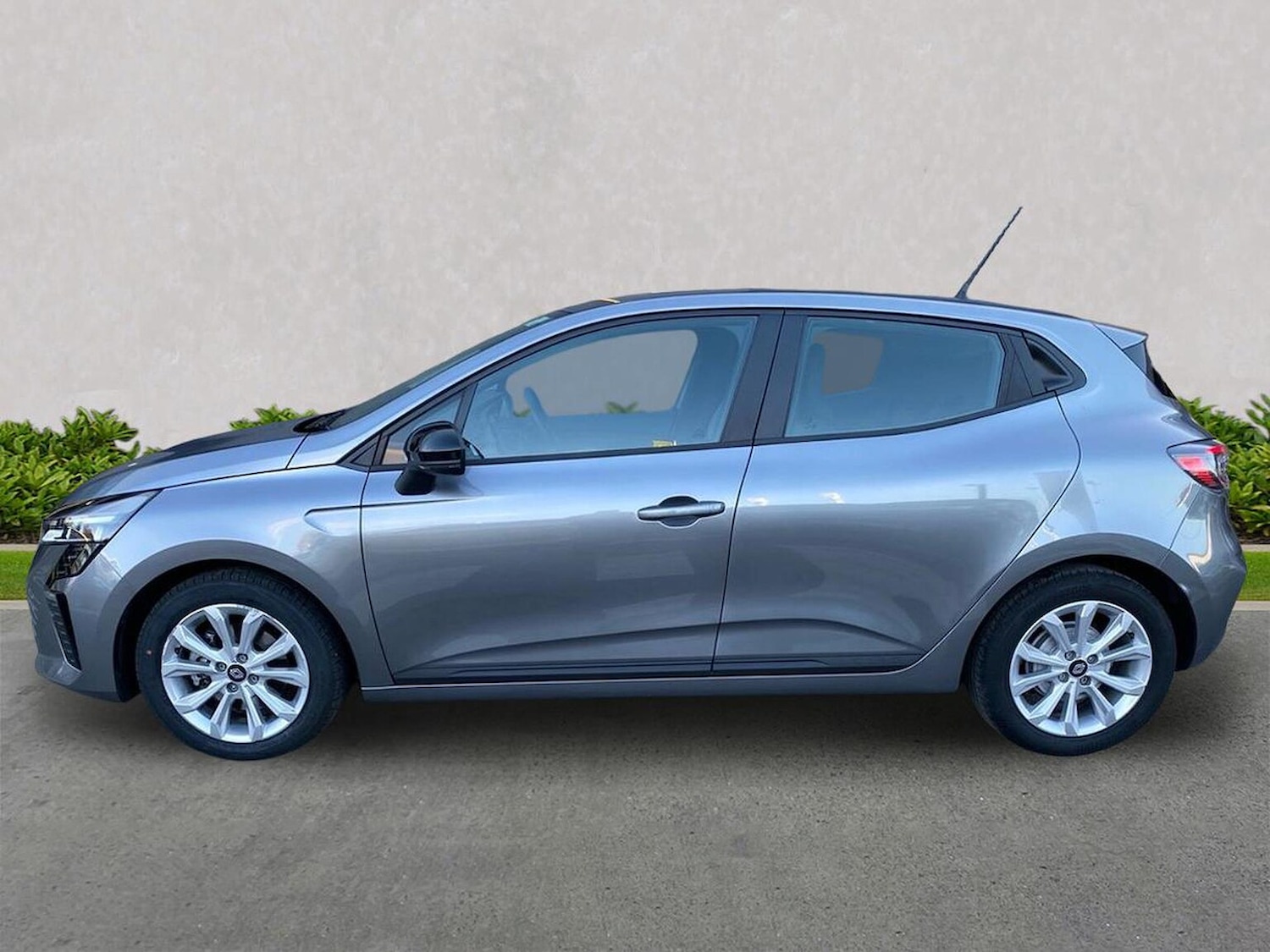 Used Renault Clio 2025 for sale - 76605578: Photo 19