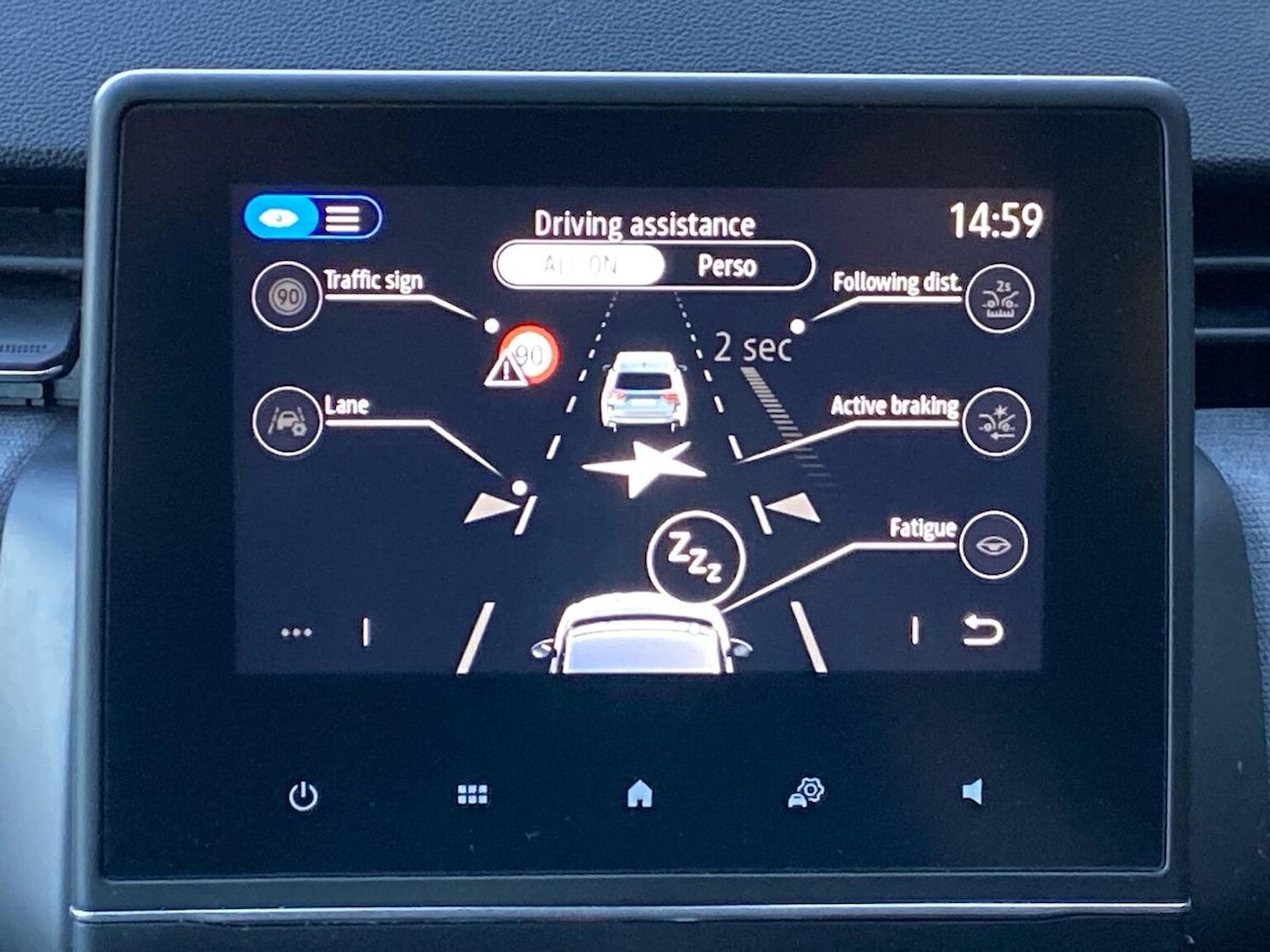 Used Renault Clio 2025 for sale - 76605578: Photo 25