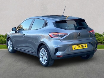 Used Renault Clio 2025 for sale - 76605578: Photo