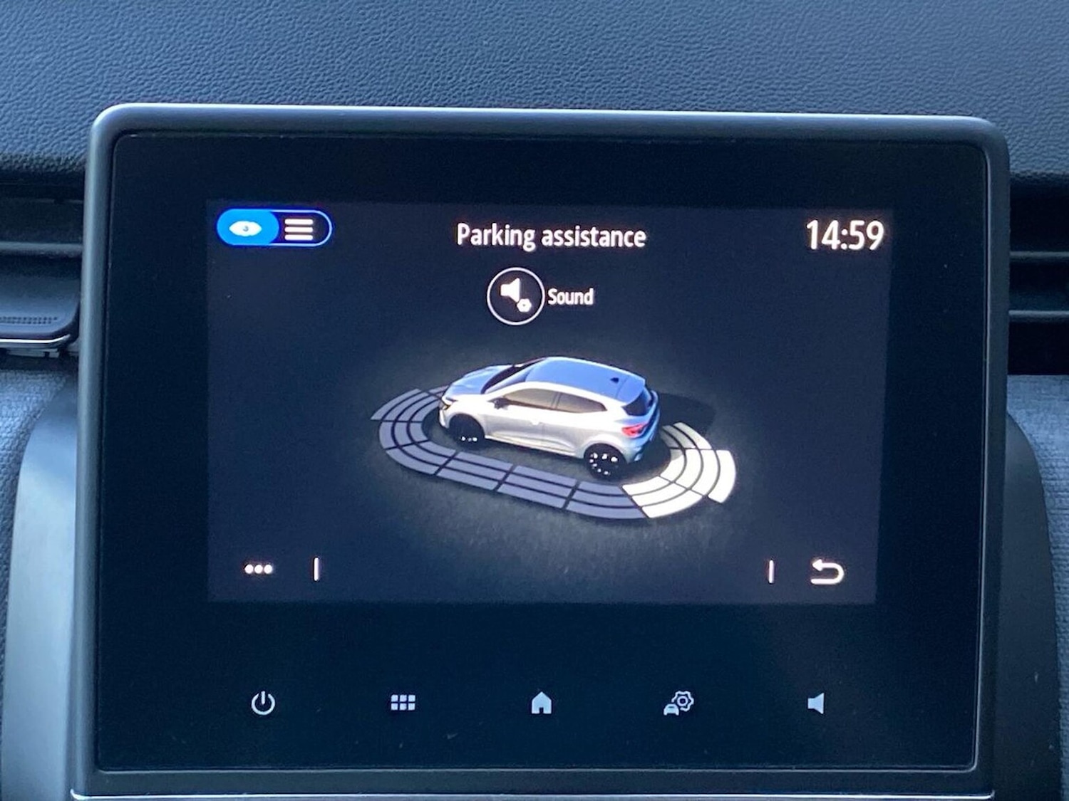 Used Renault Clio 2025 for sale - 76605578: Photo 32